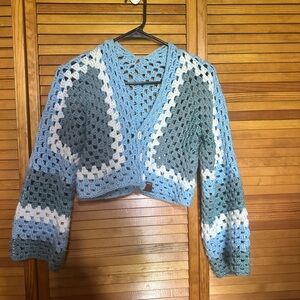 Handmade Cropped Crochet V-Neck Cardigan - Blue & White